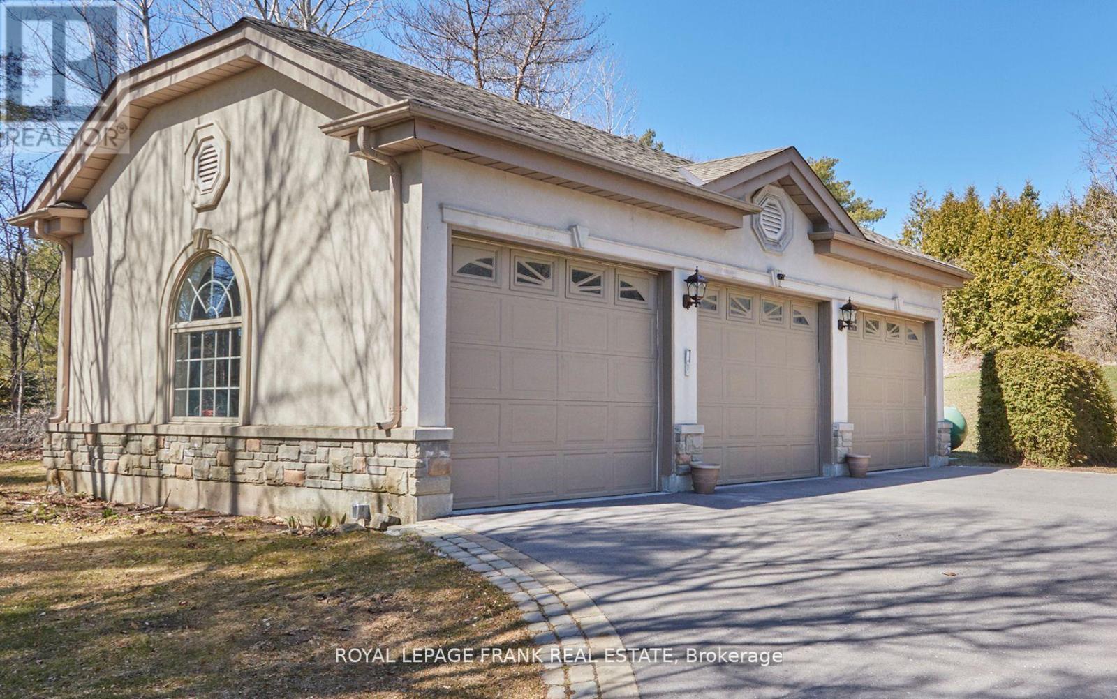 Property at 75 WOODBRIDGE CIRCLE image 2
