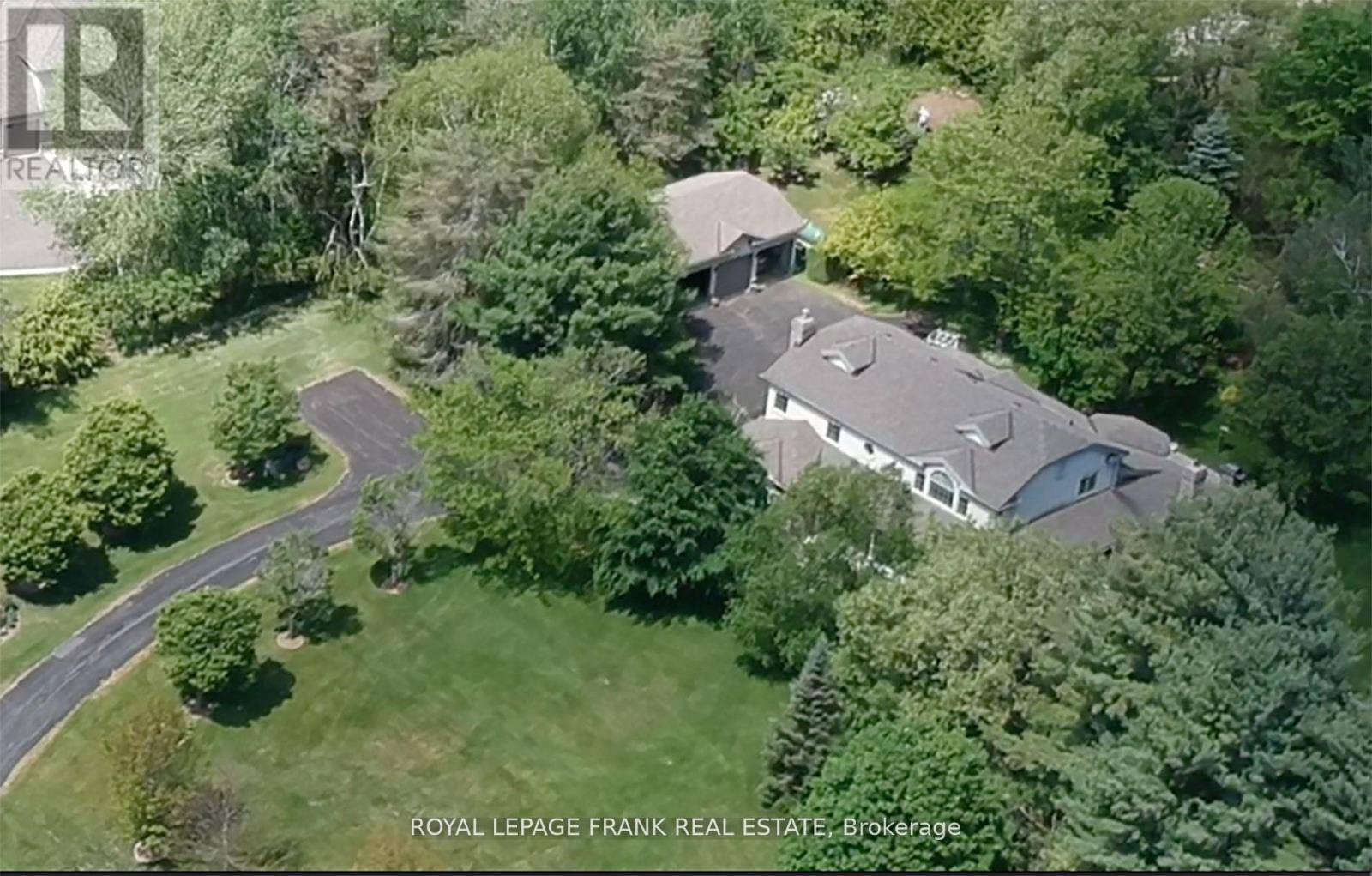 Property at 75 WOODBRIDGE CIRCLE image 3