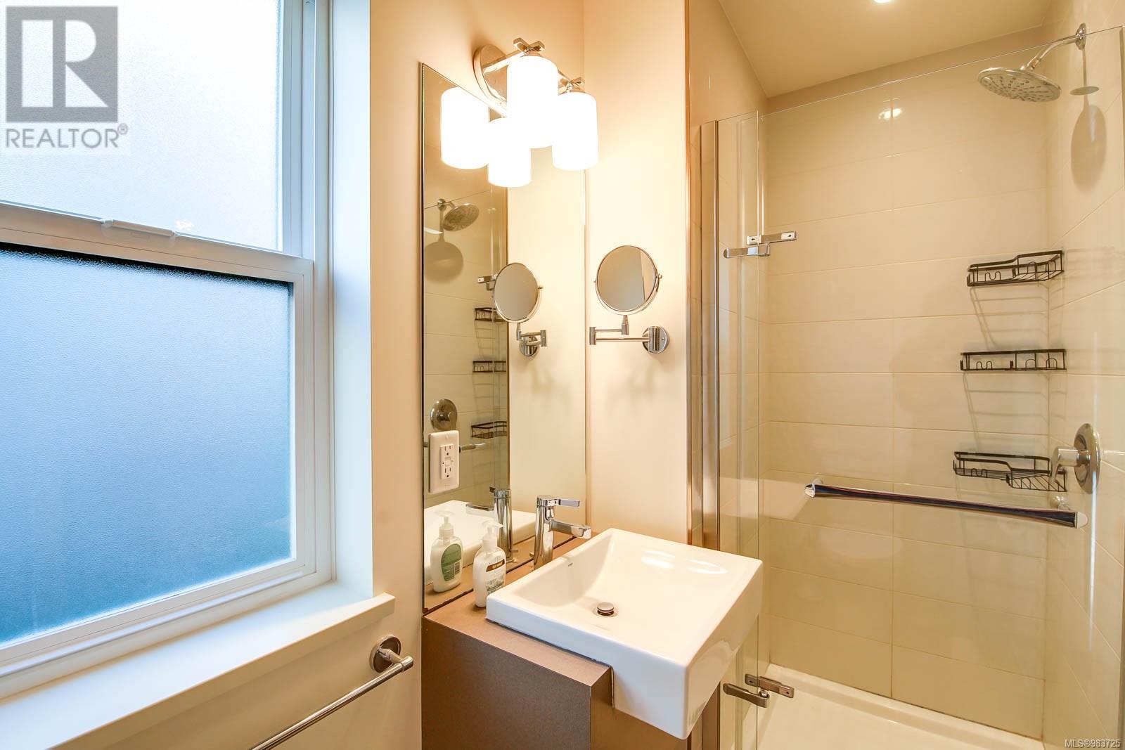 4 1782 St. Jacques Blvd, Ucluelet, British Columbia  V0R 3A0 - Photo 42 - 983725