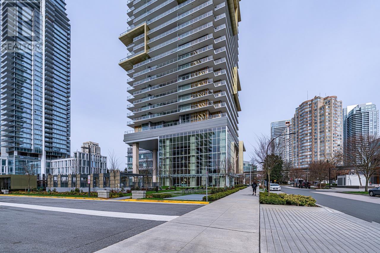 2502 6383 Mckay Avenue, Burnaby, British Columbia  V5H 0H8 - Photo 2 - R2966279