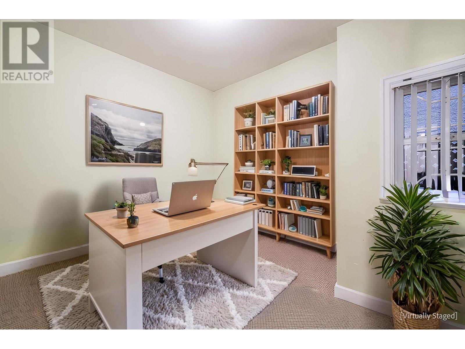 Listing Picture 5 of 30 : 1866 NANAIMO STREET, Vancouver / 溫哥華 - 魯藝地產 Yvonne Lu Group - MLS Medallion Club Member