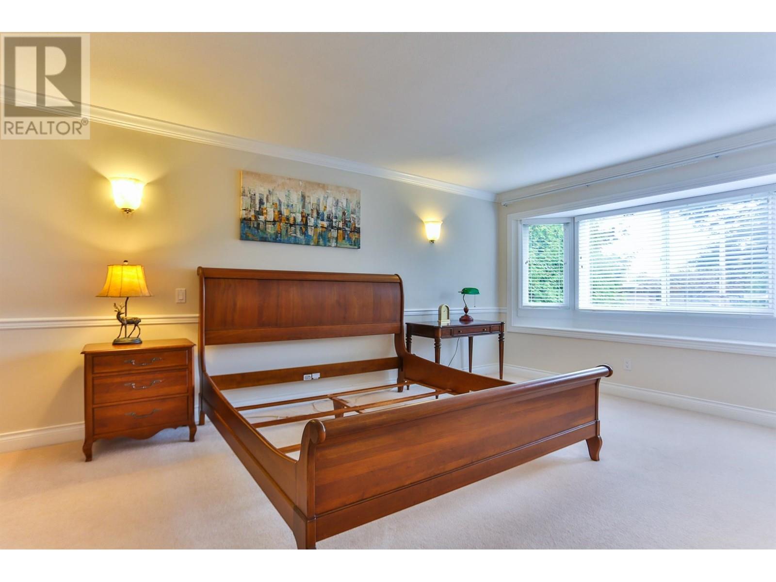 Listing Picture 10 of 22 : 2868 W 36TH AVENUE, Vancouver / 溫哥華 - 魯藝地產 Yvonne Lu Group - MLS Medallion Club Member