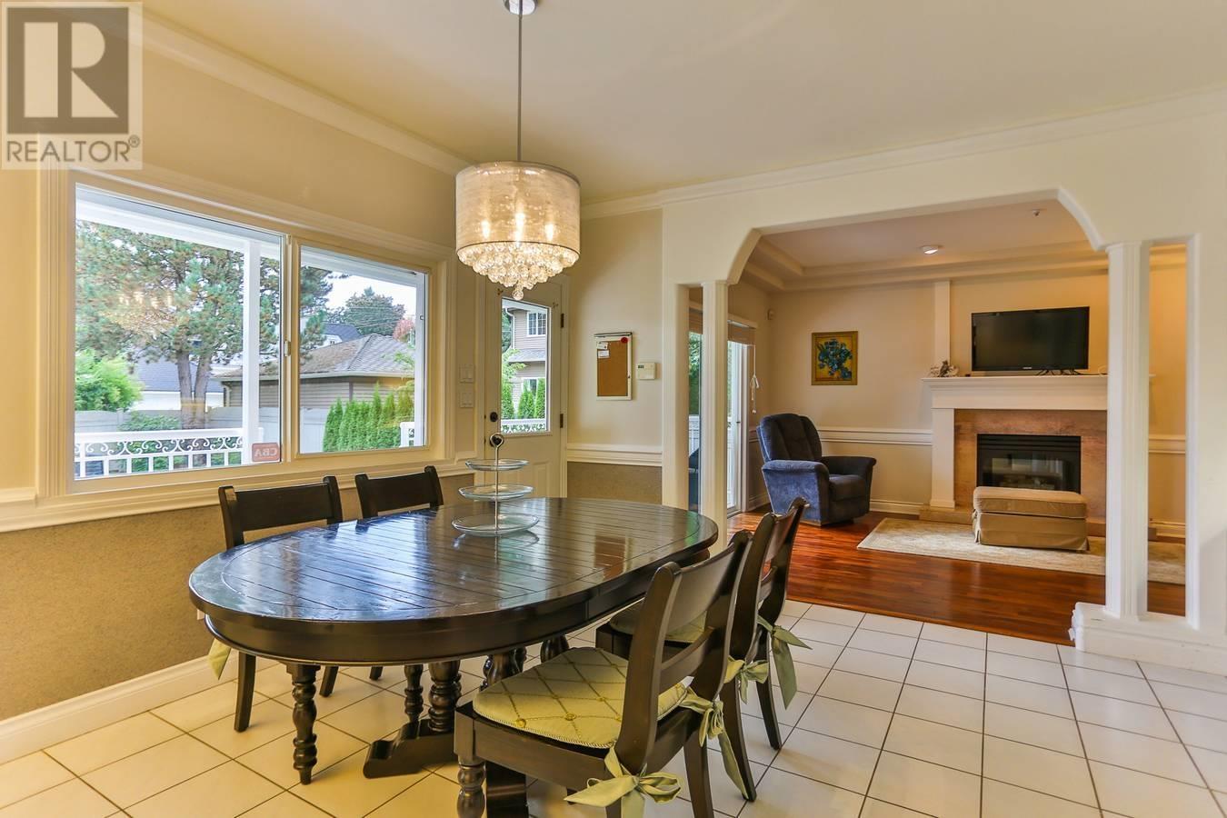 Listing Picture 7 of 22 : 2868 W 36TH AVENUE, Vancouver / 溫哥華 - 魯藝地產 Yvonne Lu Group - MLS Medallion Club Member