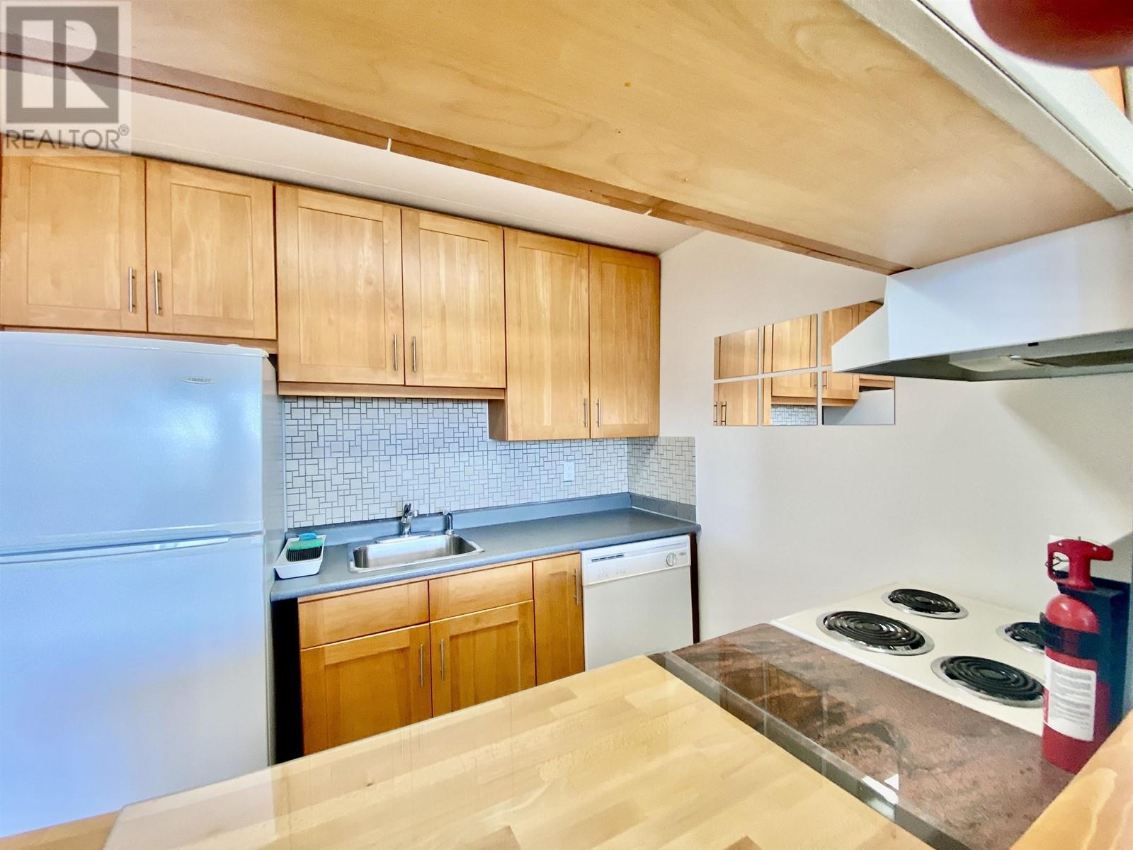 Property at 1408 6651 MINORU BOULEVARD image 5