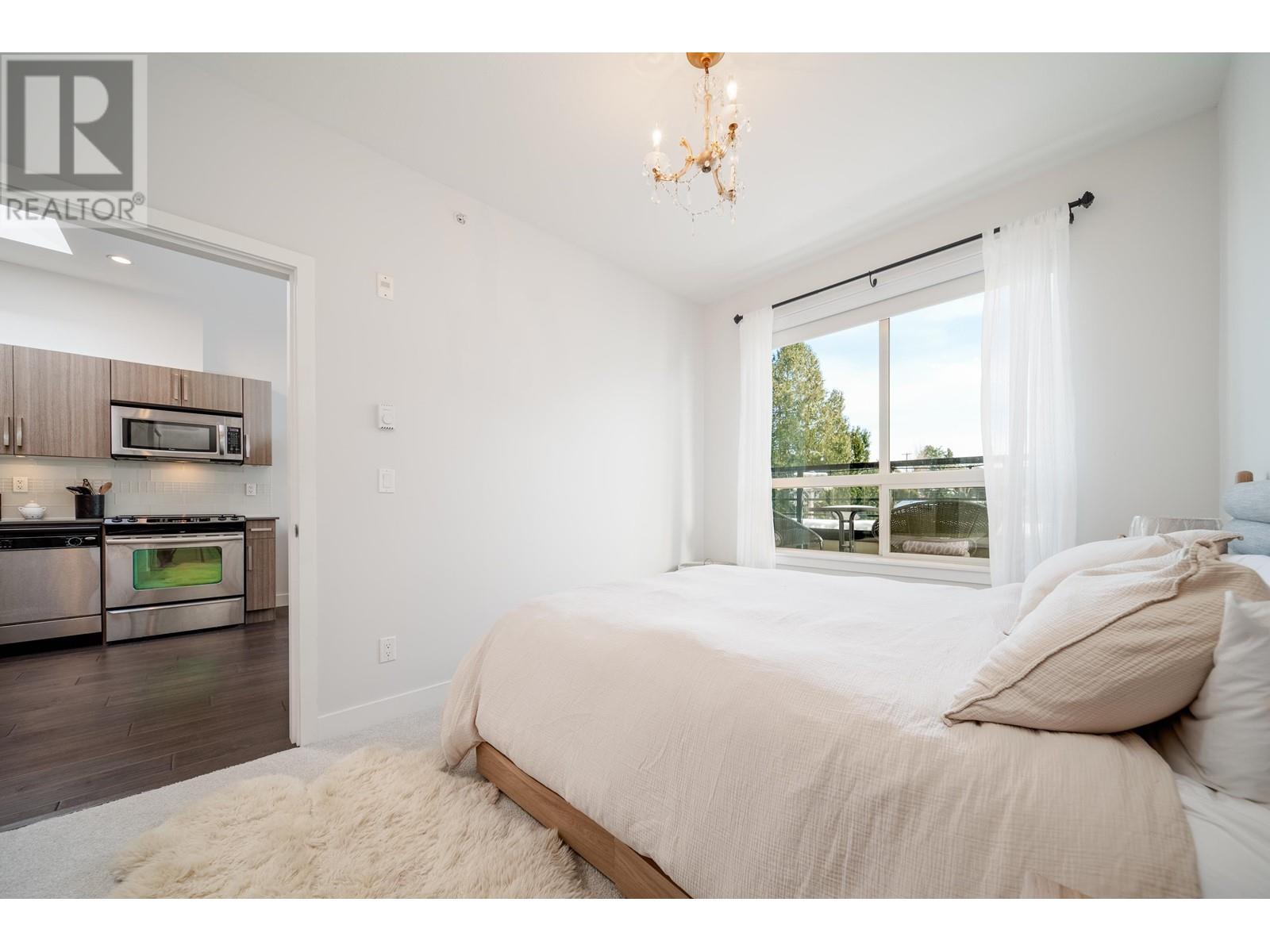 Ph2 885 Salsbury Drive, Vancouver, British Columbia  V5L 4A3 - Photo 10 - R2966309