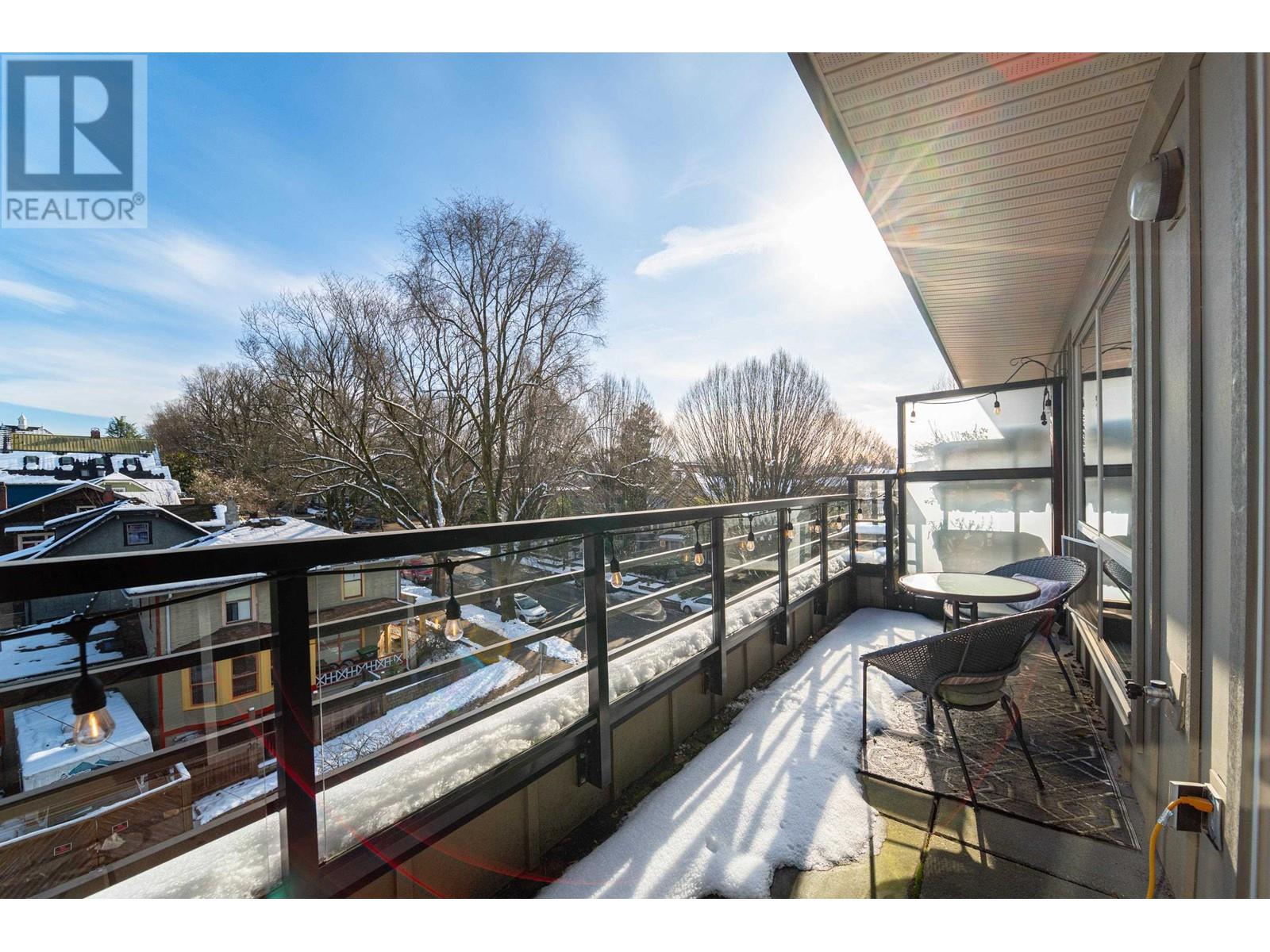Ph2 885 Salsbury Drive, Vancouver, British Columbia  V5L 4A3 - Photo 16 - R2966309