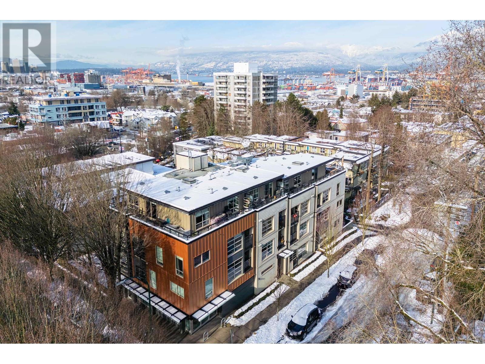 Ph2 885 Salsbury Drive, Vancouver, British Columbia  V5L 4A3 - Photo 22 - R2966309