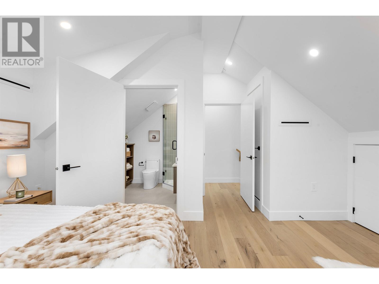 1 1328 E 35th Avenue, Vancouver, British Columbia  V5W 1C1 - Photo 23 - R2966314