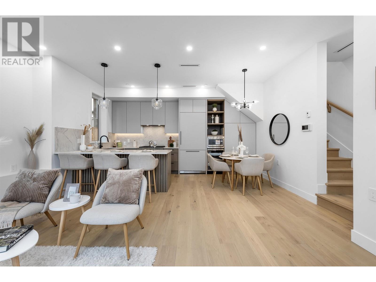 1 1328 E 35th Avenue, Vancouver, British Columbia  V5W 1C1 - Photo 3 - R2966314