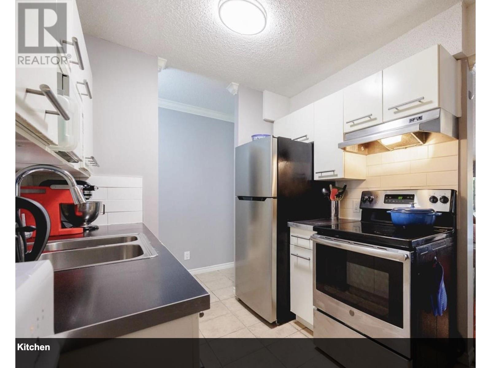 Listing Picture 8 of 18 : 201 1640 W 11TH AVENUE, Vancouver / 溫哥華 - 魯藝地產 Yvonne Lu Group - MLS Medallion Club Member