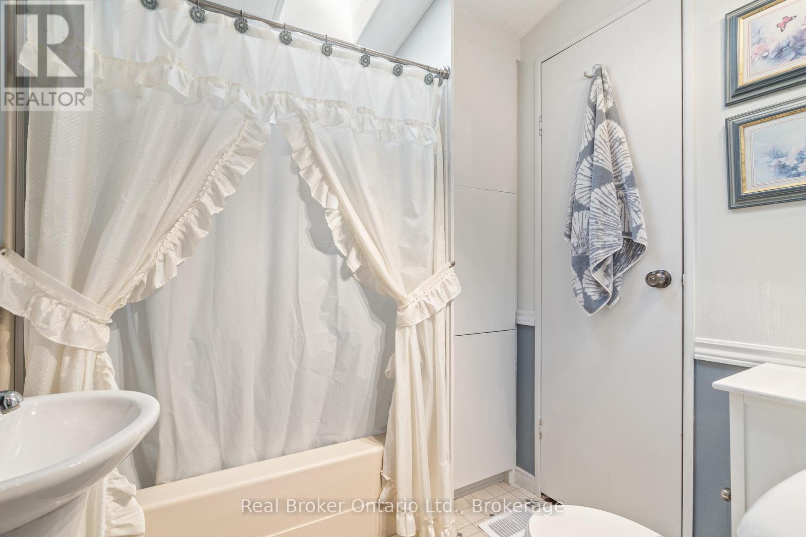 524 Poplar Place, Centre Wellington, Ontario  N0B 1J0 - Photo 21 - X11970312