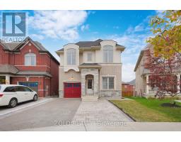 42 FOXBERRY ROAD, East Gwillimbury, Ontario