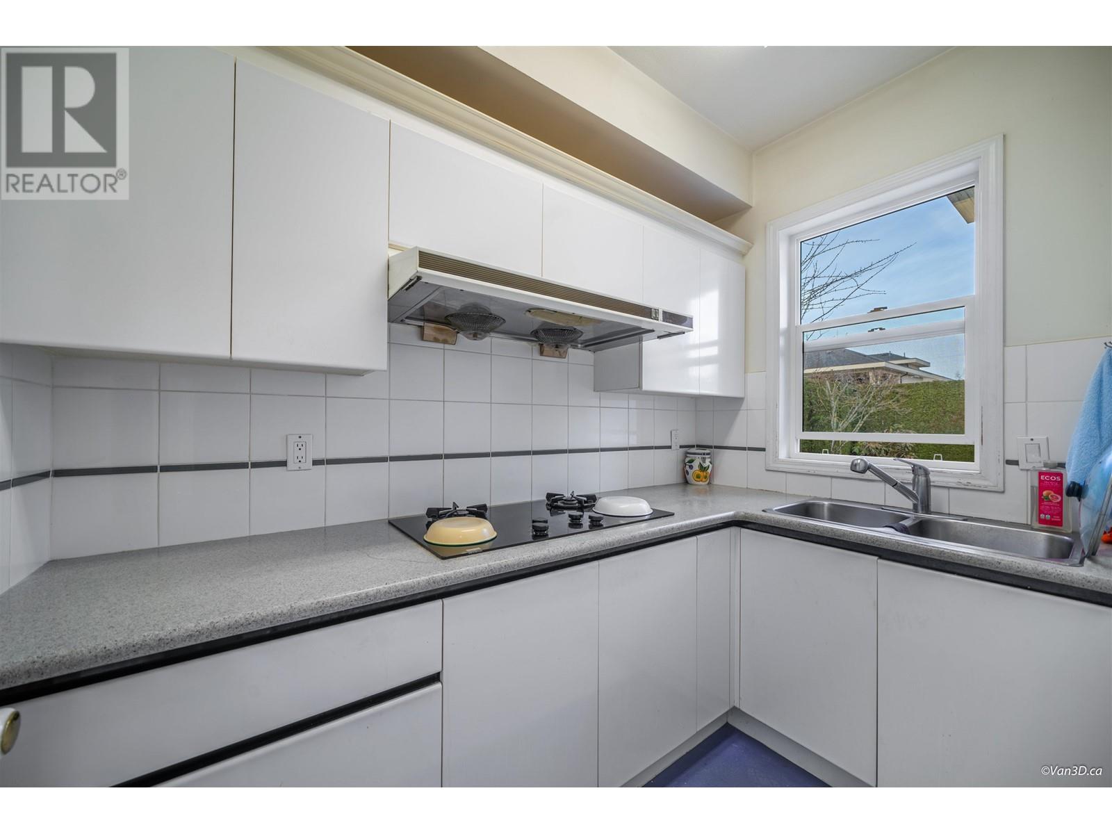 8331 Williams Road, Richmond, British Columbia  V7A 1G4 - Photo 10 - R2966121