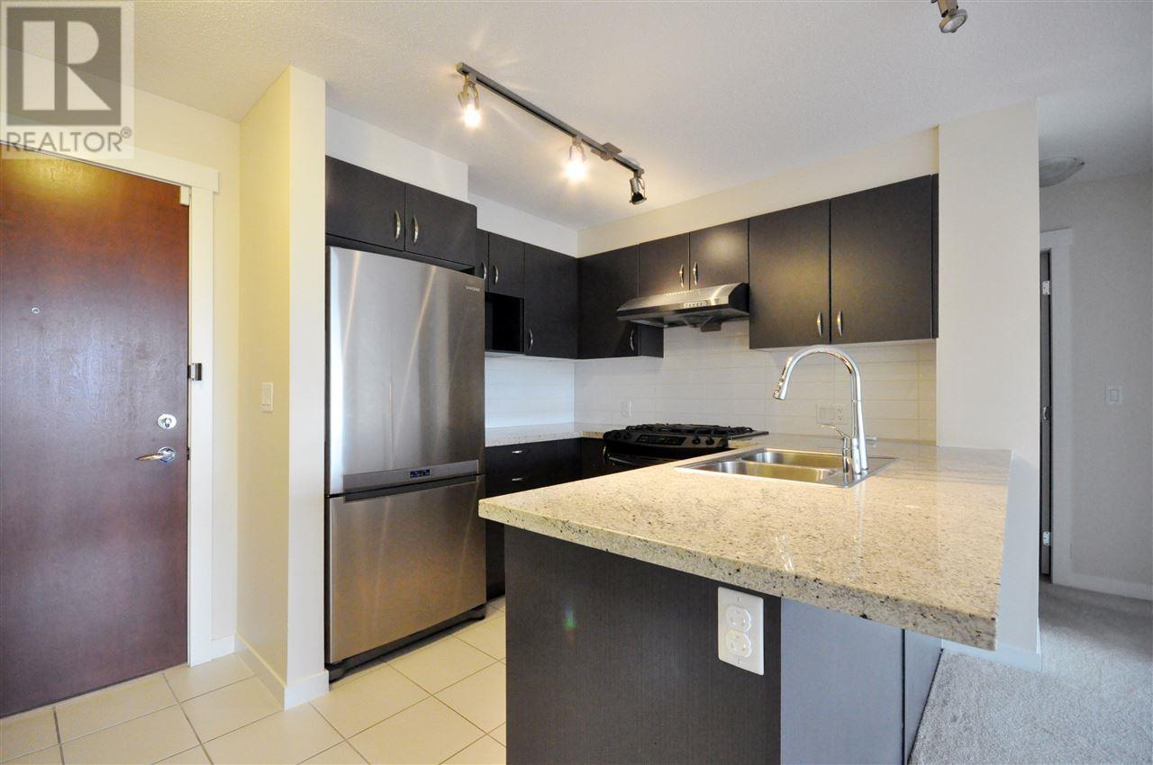 Listing Picture 4 of 14 : 316 9288 ODLIN ROAD, Richmond / 烈治文 - 魯藝地產 Yvonne Lu Group - MLS Medallion Club Member