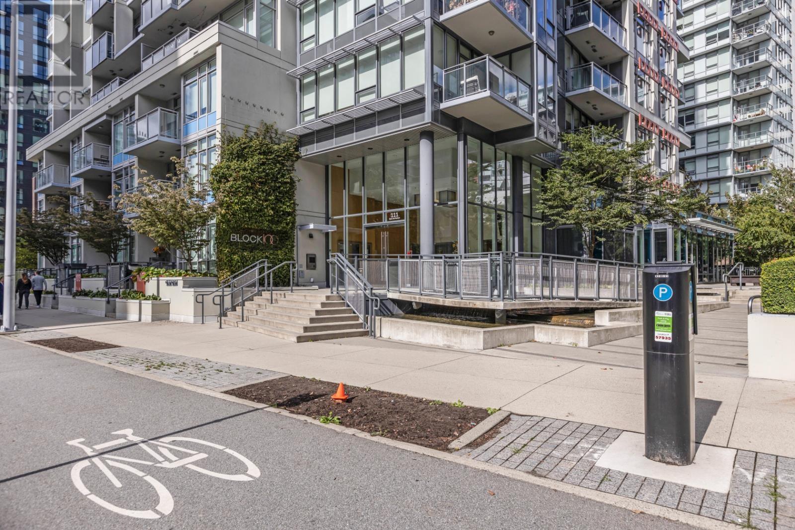 1801 111 E 1st Avenue, Vancouver, British Columbia  V6A 0E9 - Photo 2 - R2965031