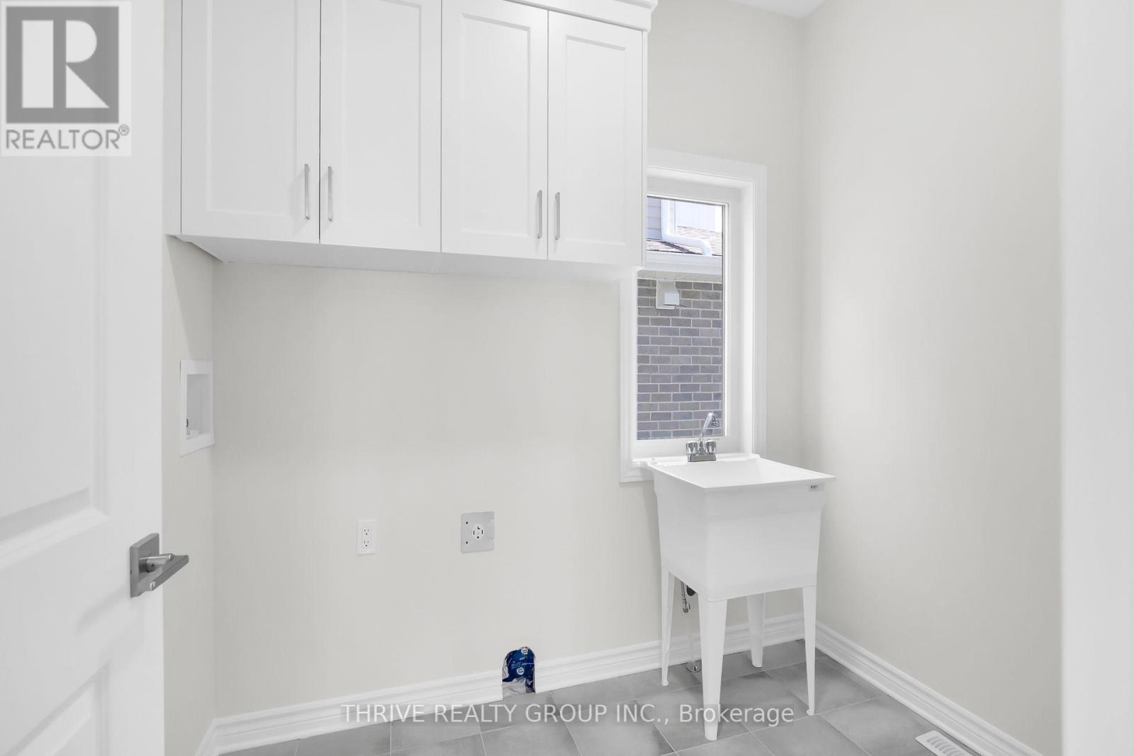 64 Basil Crescent, Middlesex Centre, Ontario  N0M 2A0 - Photo 25 - X10423619