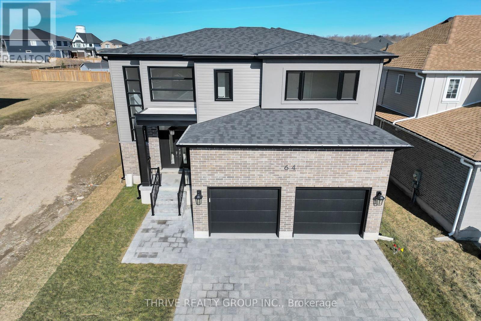 64 Basil Crescent, Middlesex Centre, Ontario  N0M 2A0 - Photo 2 - X10423619
