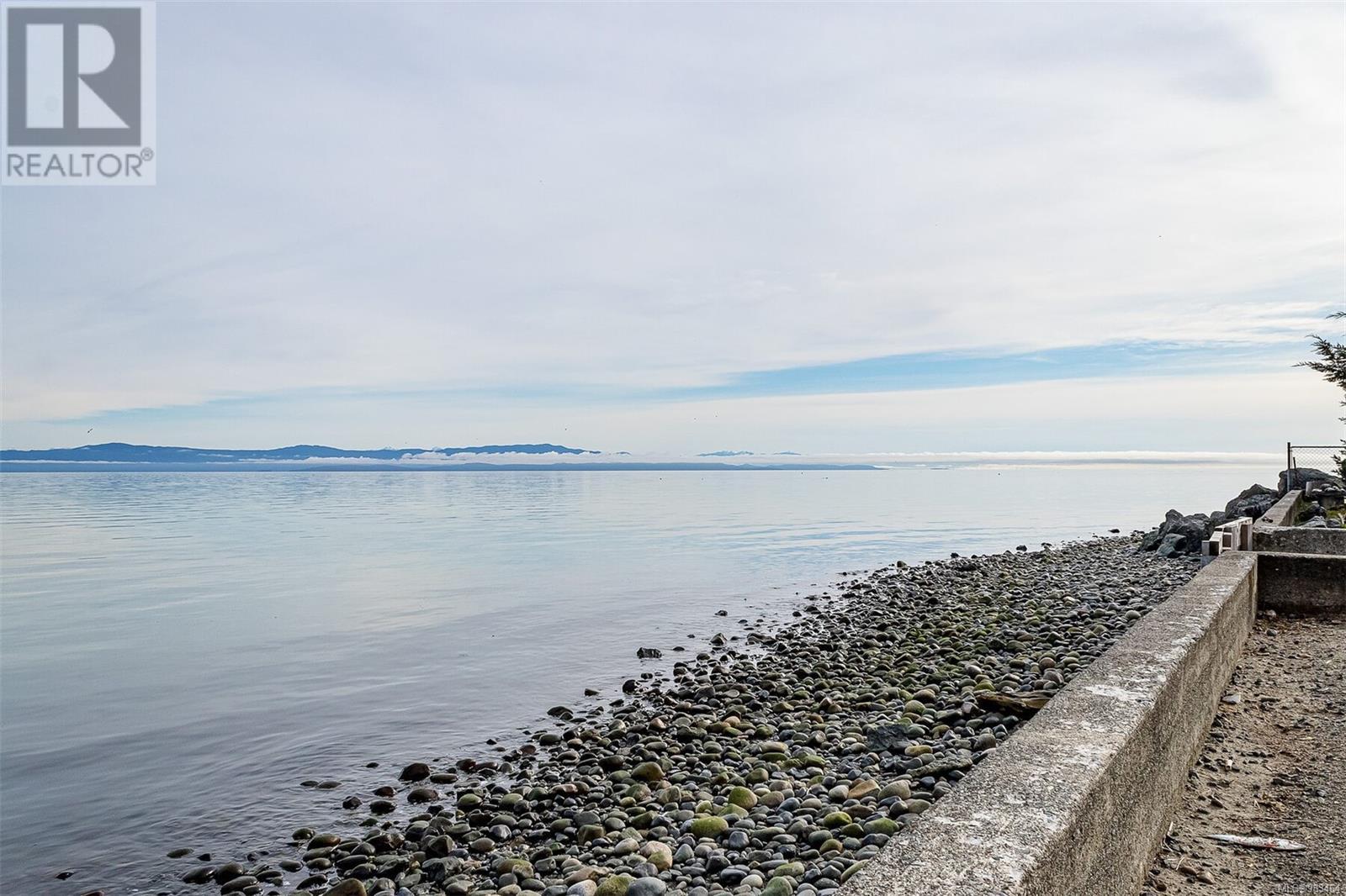 5545 Island Hwy, Qualicum Beach, British Columbia  V9K 2C8 - Photo 51 - 983464