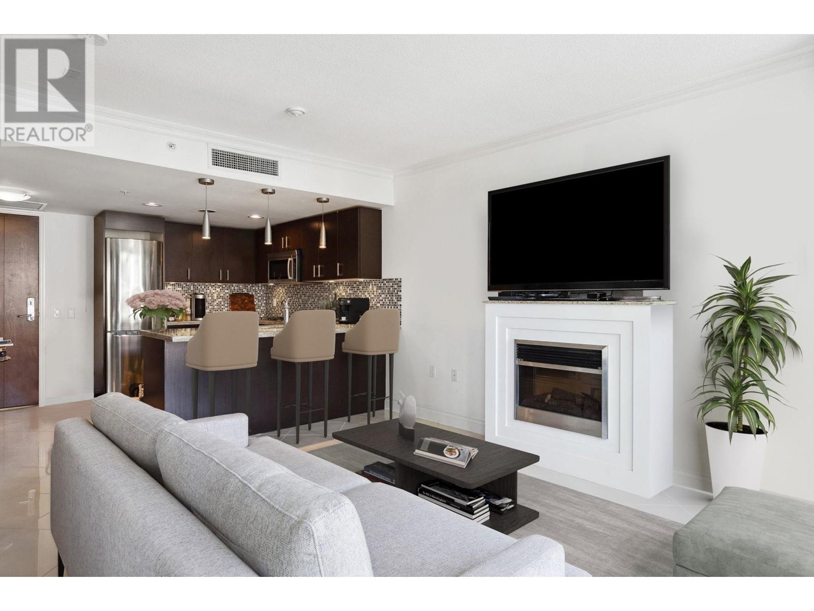 408 133 E Esplanade Avenue, North Vancouver, British Columbia  V7L 1A1 - Photo 3 - R2965528