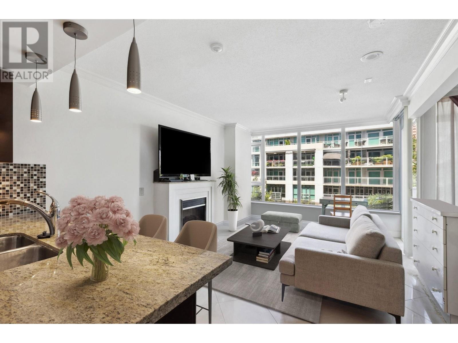 408 133 E Esplanade Avenue, North Vancouver, British Columbia  V7L 1A1 - Photo 4 - R2965528