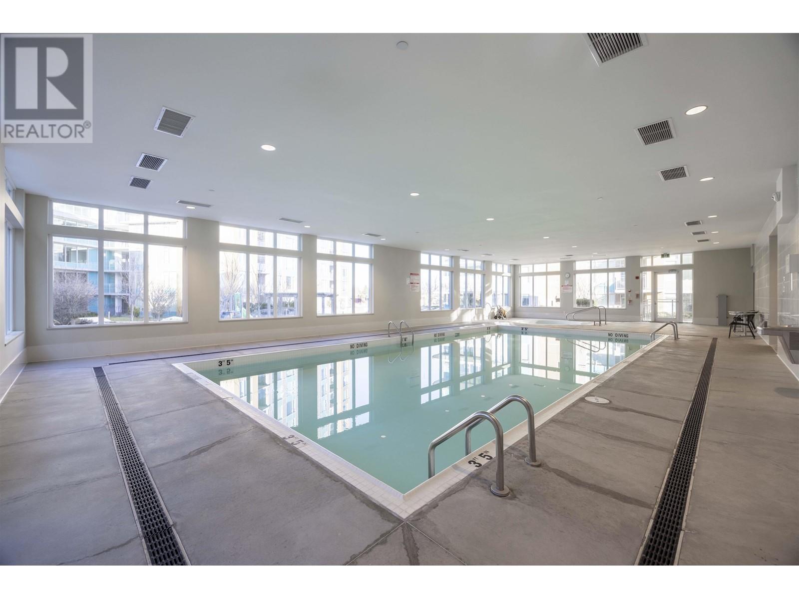 Listing Picture 16 of 19 : 506 5619 CEDARBRIDGE WAY, Richmond / 烈治文 - 魯藝地產 Yvonne Lu Group - MLS Medallion Club Member