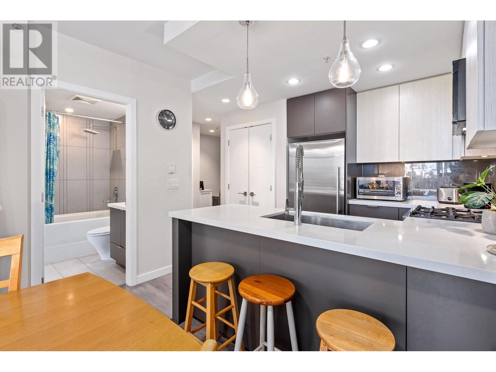 103 711 Breslay Street, Coquitlam, British Columbia  V3J 0G7 - Photo 5 - R2966266