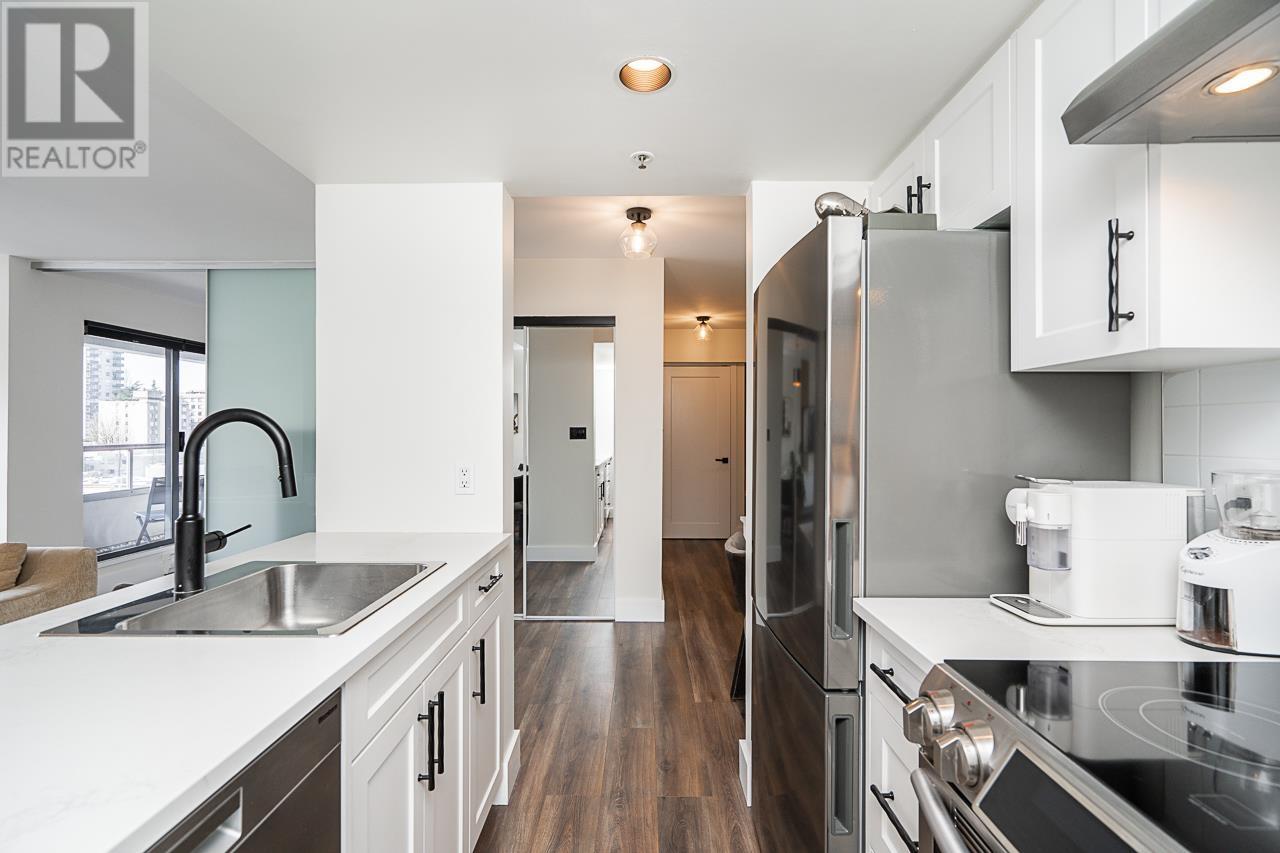 Listing Picture 5 of 40 : 710 1060 ALBERNI STREET, Vancouver / 溫哥華 - 魯藝地產 Yvonne Lu Group - MLS Medallion Club Member