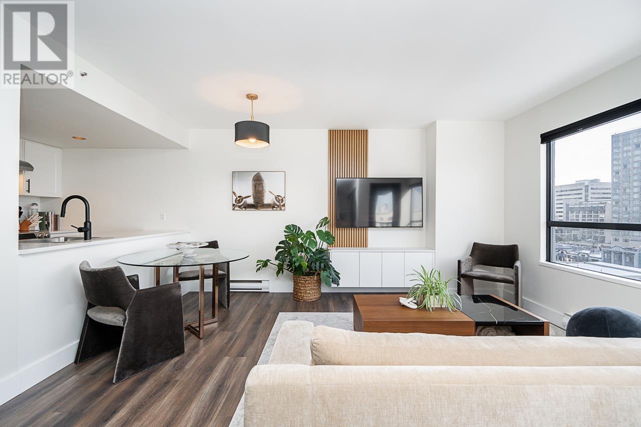 Listing Picture 2 of 40 : 710 1060 ALBERNI STREET, Vancouver / 溫哥華 - 魯藝地產 Yvonne Lu Group - MLS Medallion Club Member