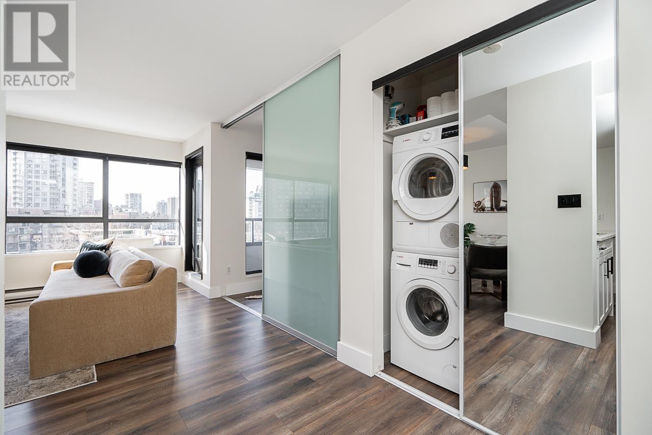 Listing Picture 26 of 40 : 710 1060 ALBERNI STREET, Vancouver / 溫哥華 - 魯藝地產 Yvonne Lu Group - MLS Medallion Club Member