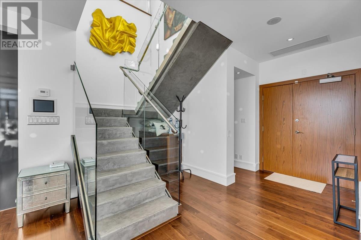 Listing Picture 11 of 34 : 2201 821 CAMBIE STREET, Vancouver / 溫哥華 - 魯藝地產 Yvonne Lu Group - MLS Medallion Club Member