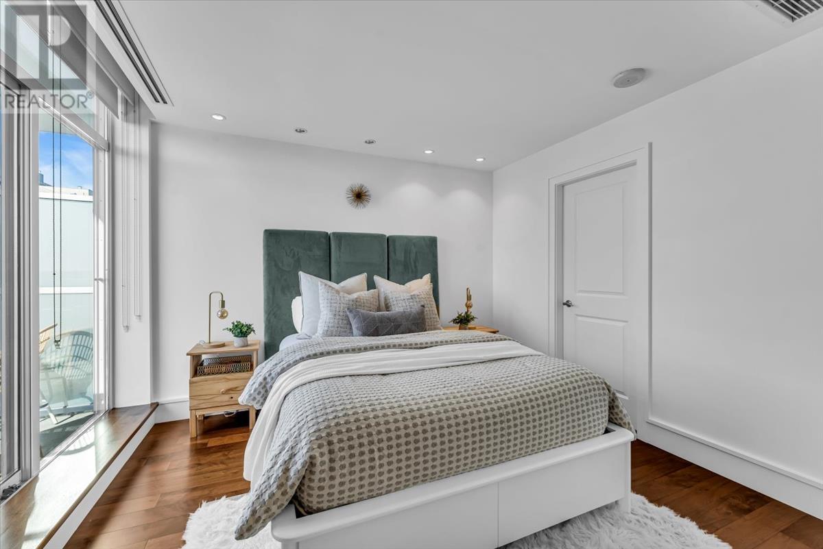 Listing Picture 25 of 34 : 2201 821 CAMBIE STREET, Vancouver / 溫哥華 - 魯藝地產 Yvonne Lu Group - MLS Medallion Club Member