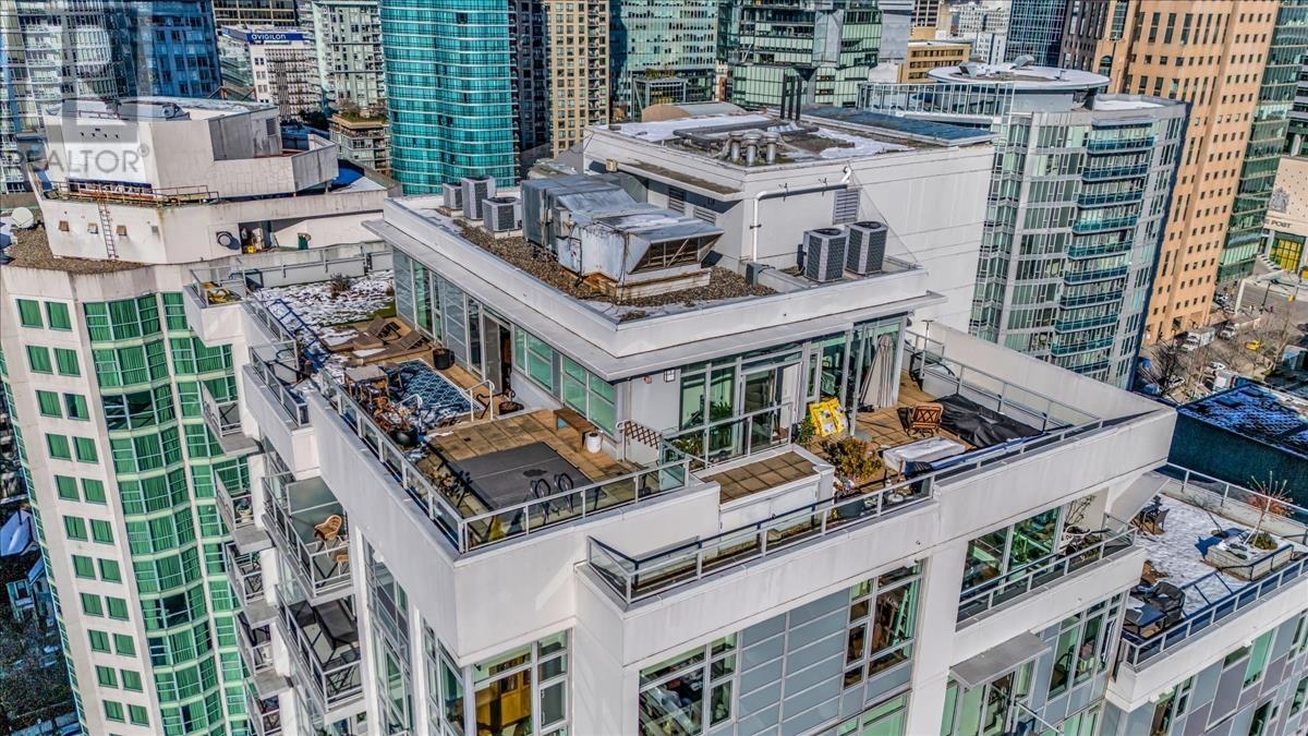 Listing Picture 31 of 34 : 2201 821 CAMBIE STREET, Vancouver / 溫哥華 - 魯藝地產 Yvonne Lu Group - MLS Medallion Club Member