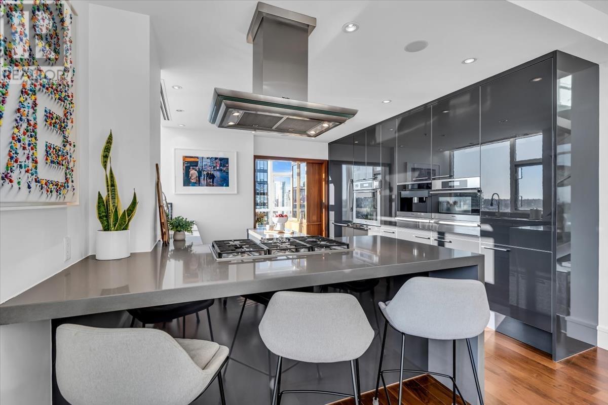 Listing Picture 7 of 34 : 2201 821 CAMBIE STREET, Vancouver / 溫哥華 - 魯藝地產 Yvonne Lu Group - MLS Medallion Club Member