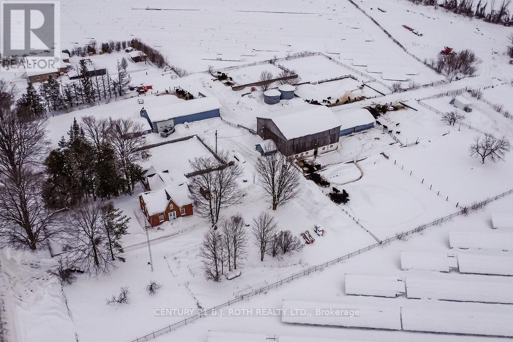 217 5 Line N, Oro-Medonte, Ontario  L0L 2E0 - Photo 3 - S11970459