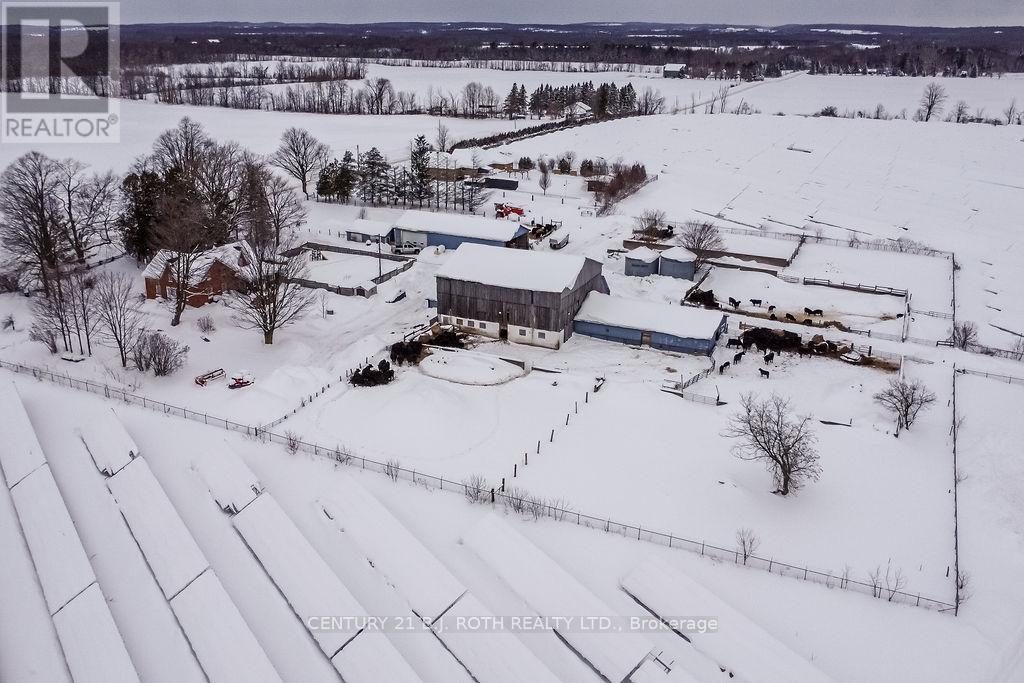217 5 Line N, Oro-Medonte, Ontario  L0L 2E0 - Photo 4 - S11970459