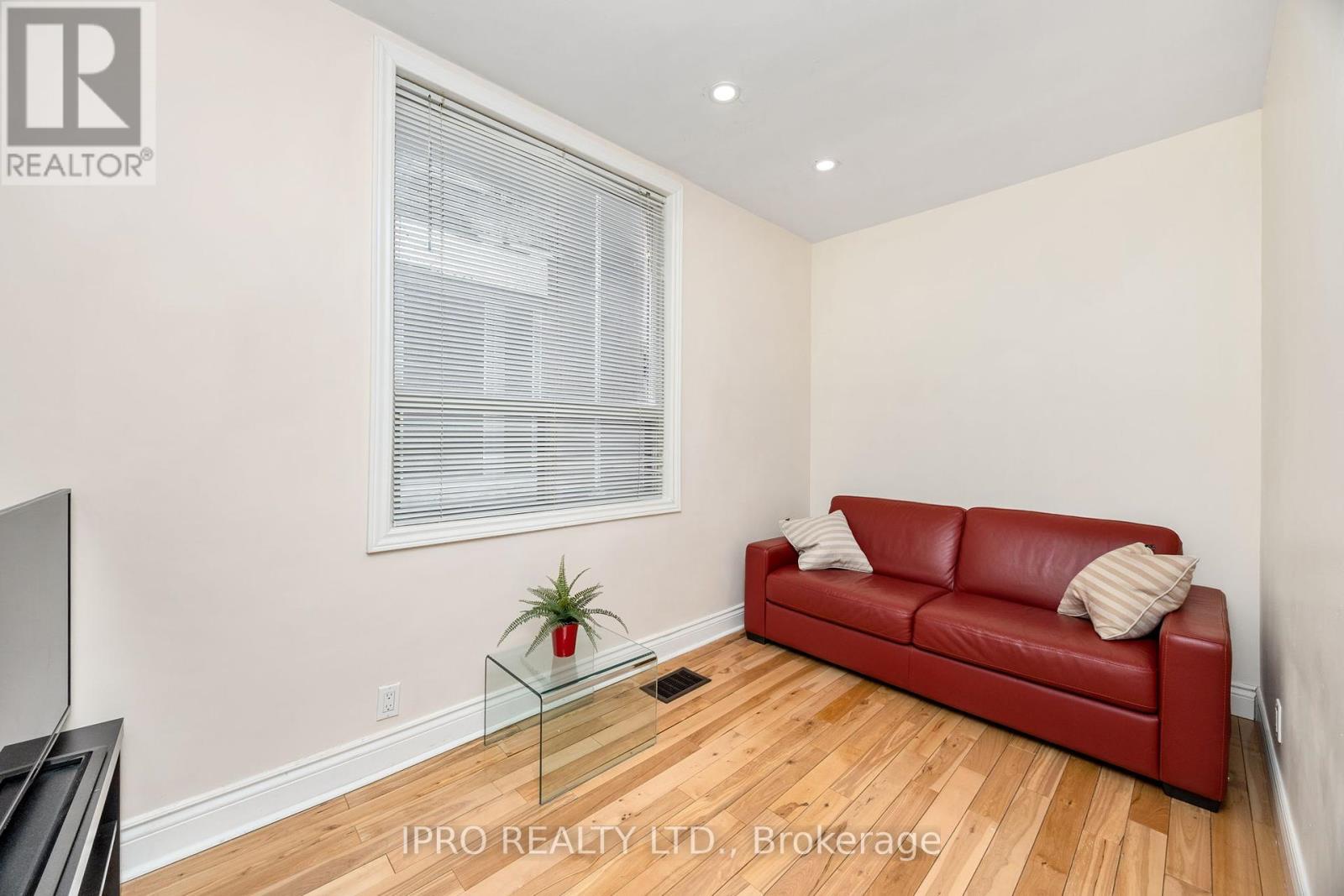 1351 Lansdowne Avenue E, Toronto, Ontario  M6H 3Z9 - Photo 7 - W11970457