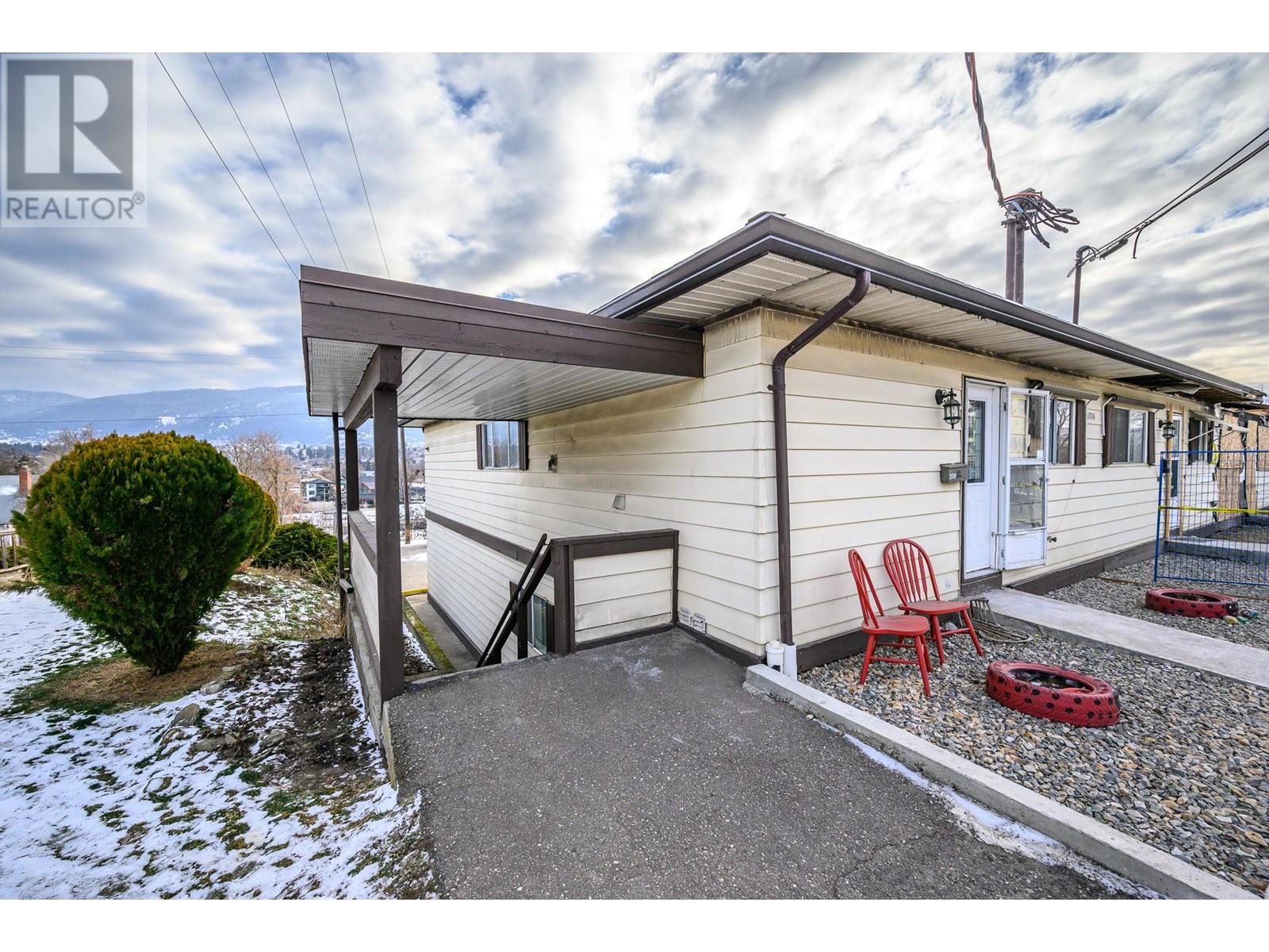 Property at 4004 34 Street Unit# 208 image 3