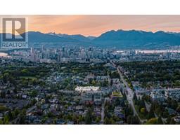 201 578 W 24TH AVENUE, Vancouver, British Columbia