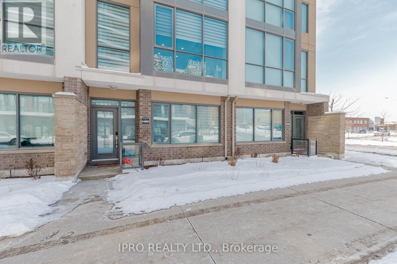 Property at 8 - 5060 FOURSPRINGS AVENUE image 2