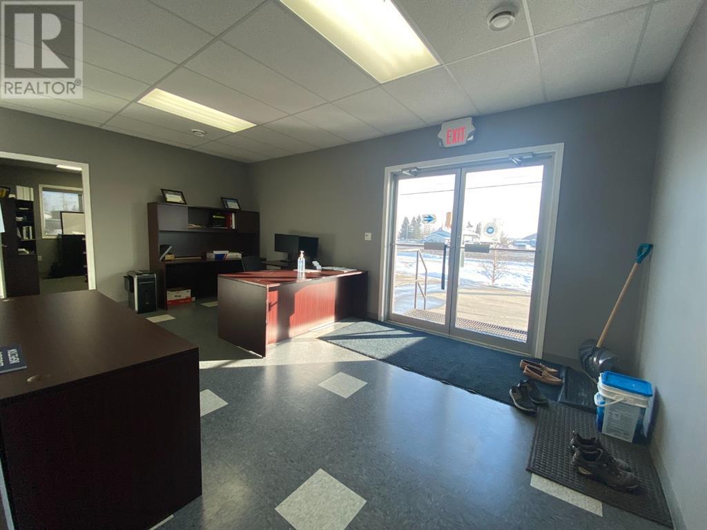 7028 4 Avenue, Edson, Alberta  T7E 1N3 - Photo 8 - A2194331
