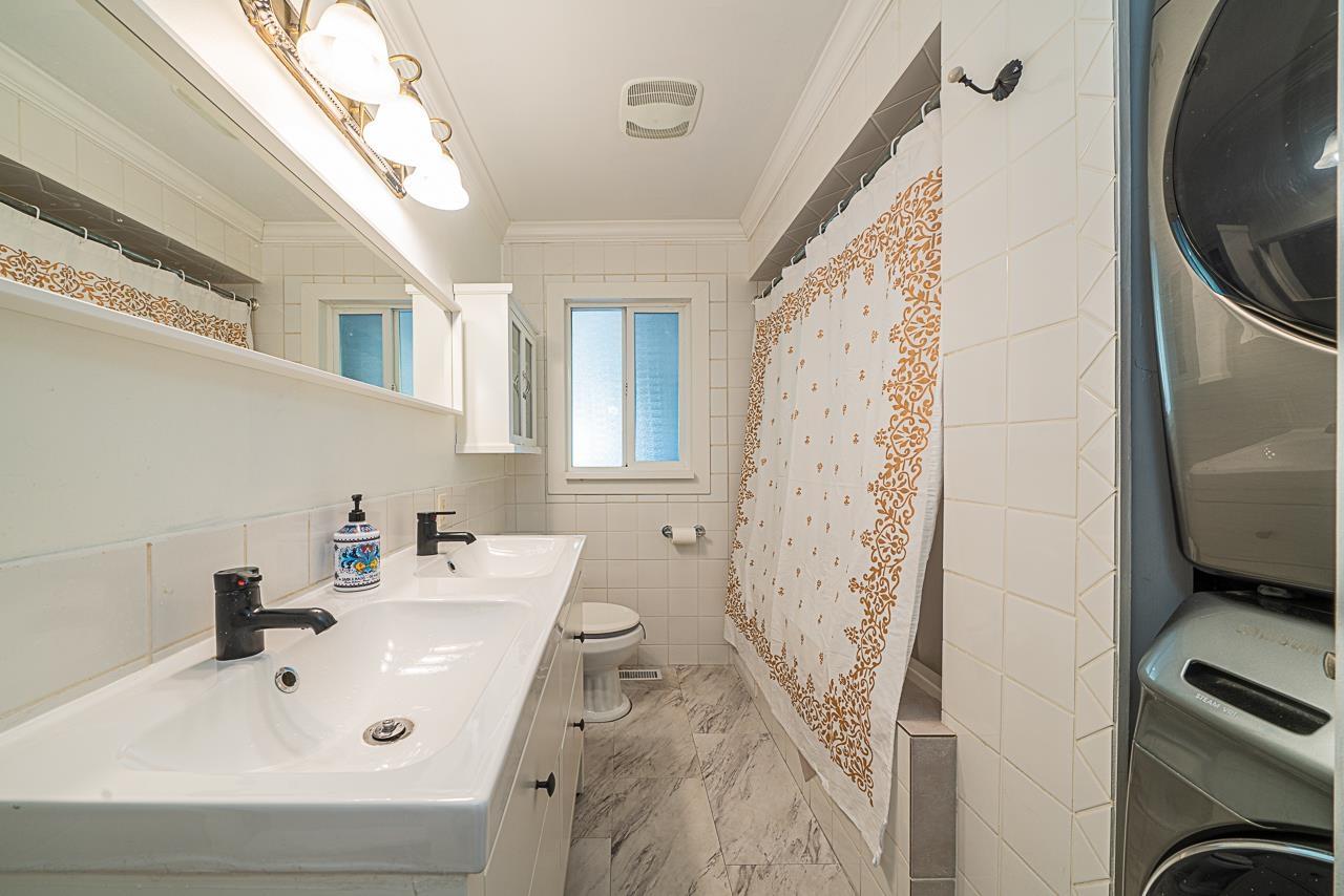 3863 203b Street, Langley, British Columbia  V3A 4X1 - Photo 37 - R2964484