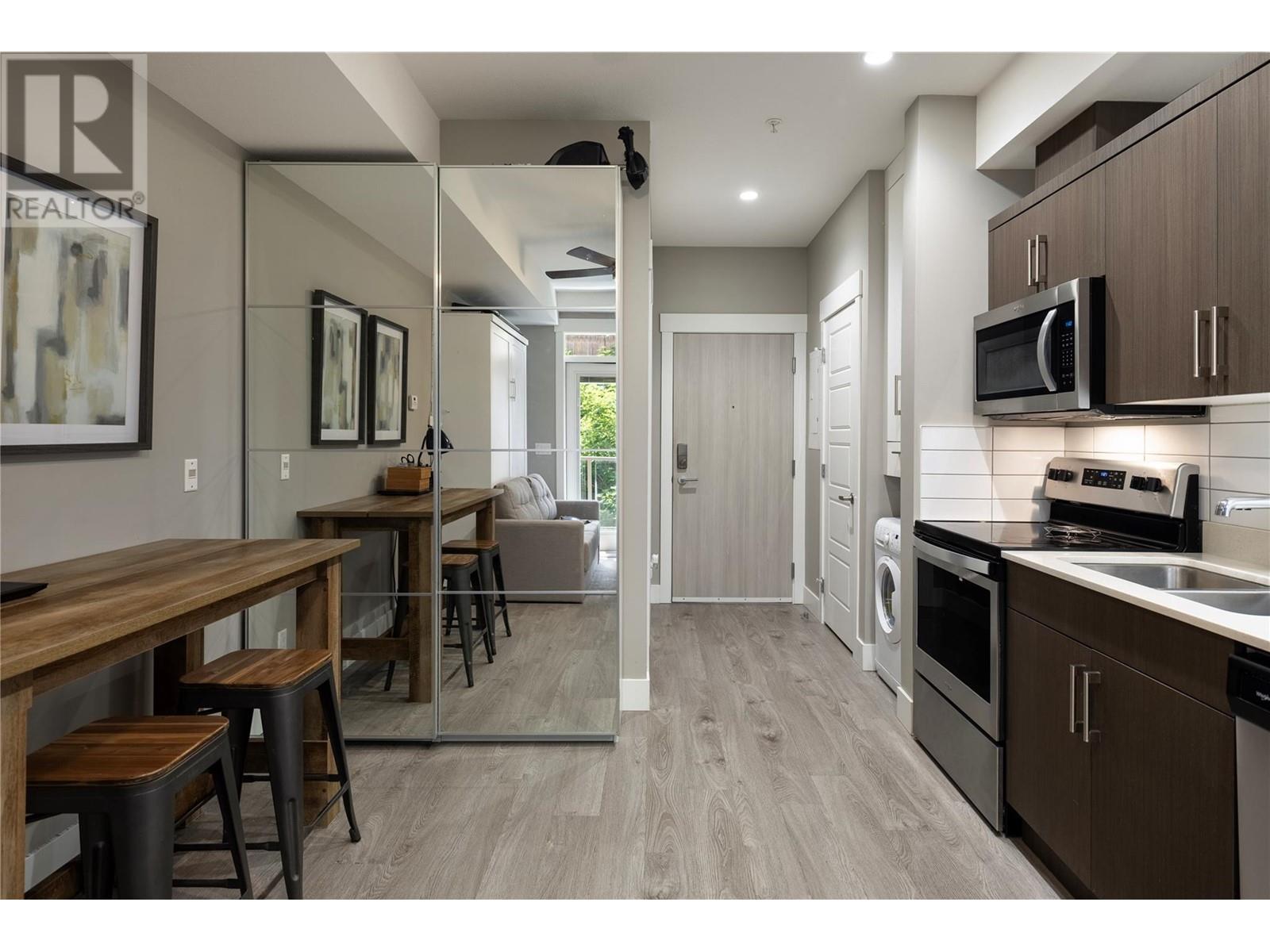 Property at 925 Leon Avenue Unit# 318 image 5
