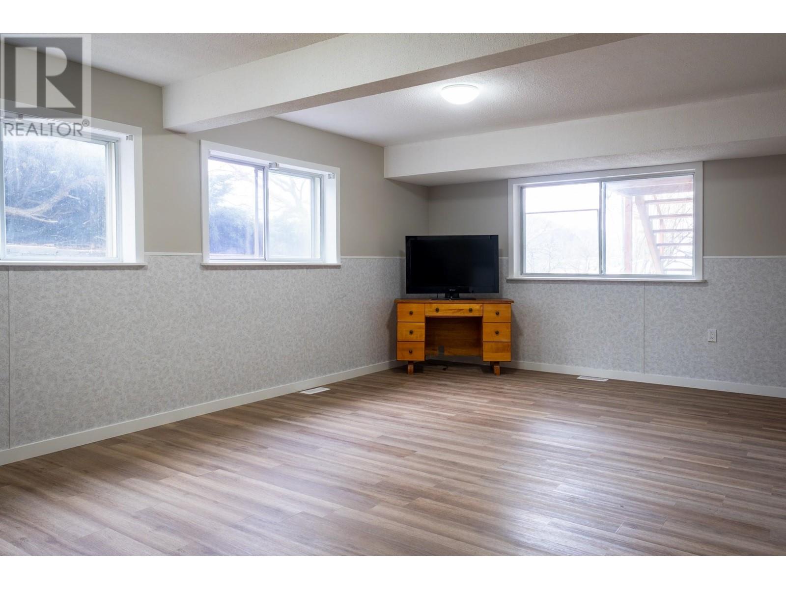 1801 Mission Road, Vernon, British Columbia  V1T 5Z4 - Photo 45 - 10335067
