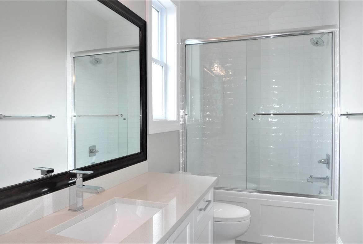 Property at 9475 COOTE STREET image 4