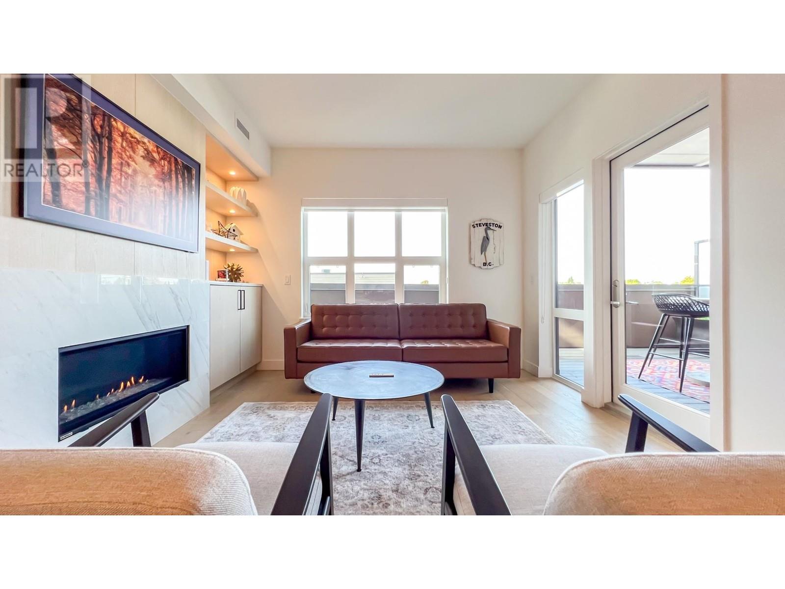 Listing Picture 9 of 32 : 201 12088 3RD AVENUE, Richmond / 烈治文 - 魯藝地產 Yvonne Lu Group - MLS Medallion Club Member