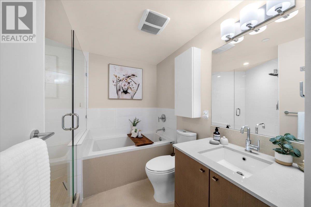 Listing Picture 19 of 40 : 1906 1618 QUEBEC STREET, Vancouver / 溫哥華 - 魯藝地產 Yvonne Lu Group - MLS Medallion Club Member