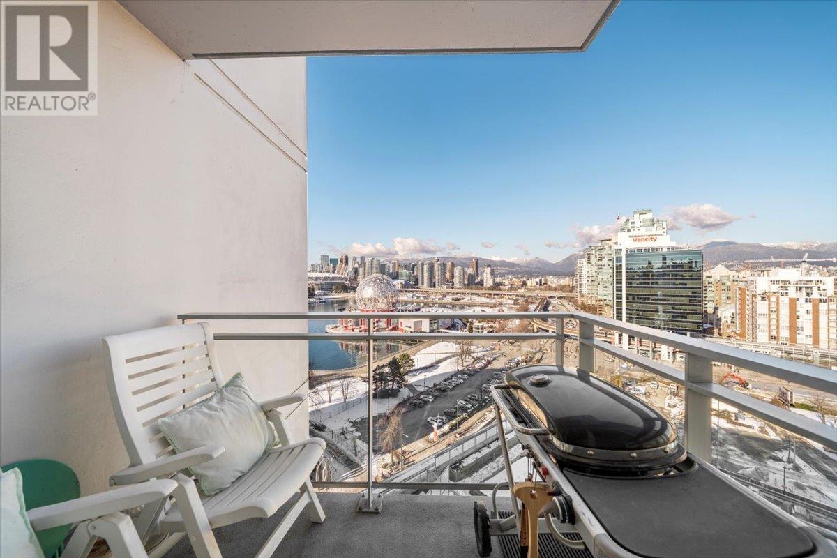 Listing Picture 26 of 40 : 1906 1618 QUEBEC STREET, Vancouver / 溫哥華 - 魯藝地產 Yvonne Lu Group - MLS Medallion Club Member