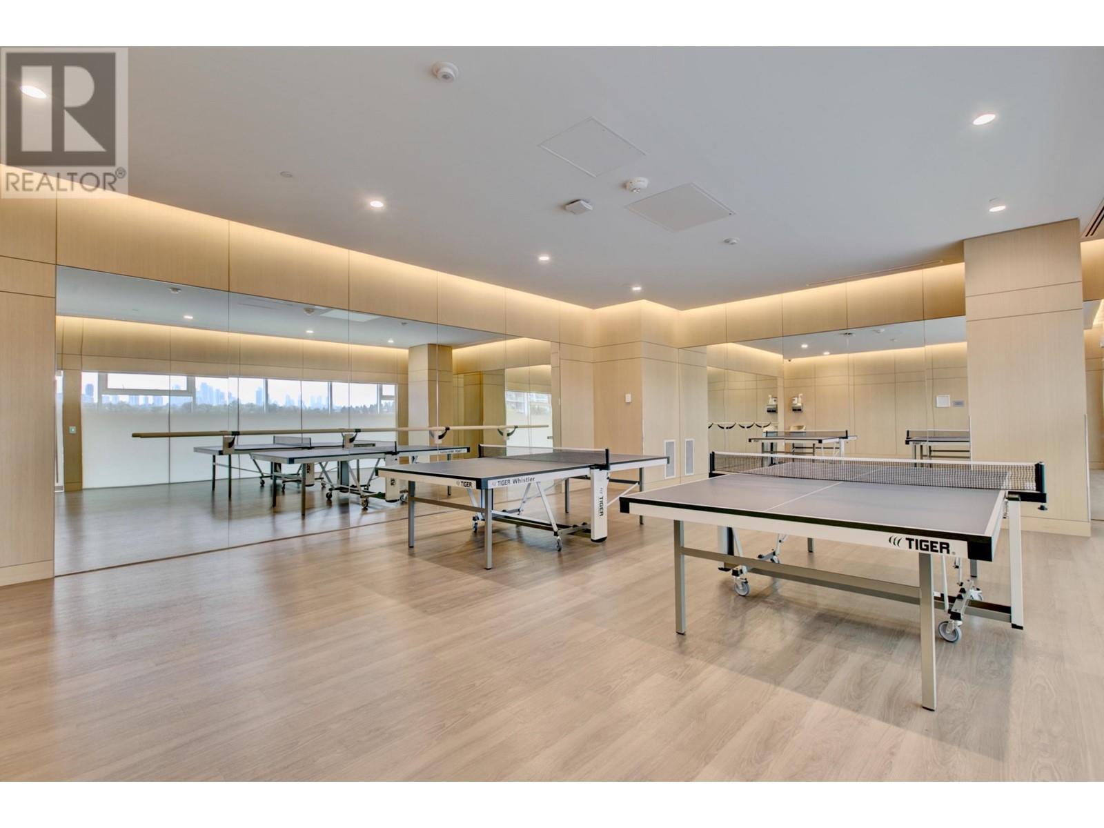 Listing Picture 33 of 39 : 5206 4880 LOUGHEED HIGHWAY, Burnaby / 本拿比 - 魯藝地產 Yvonne Lu Group - MLS Medallion Club Member