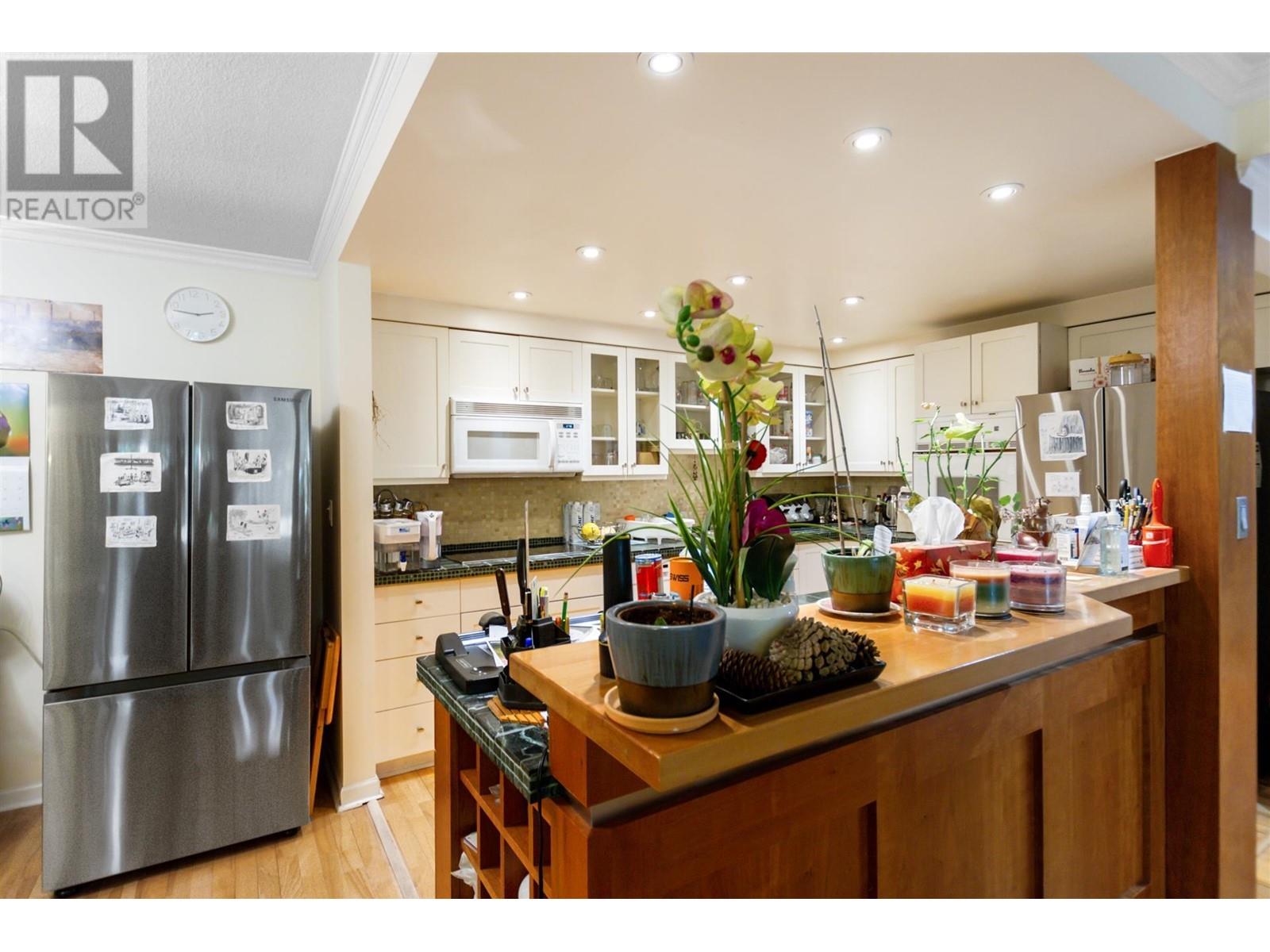 Listing Picture 10 of 23 : 10 1425 LAMEY'S MILL ROAD, Vancouver / 溫哥華 - 魯藝地產 Yvonne Lu Group - MLS Medallion Club Member