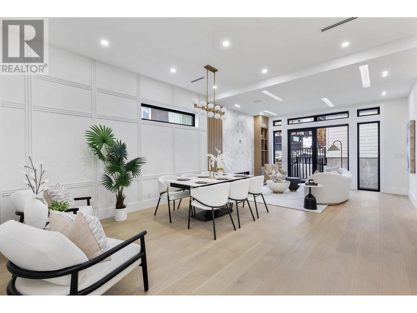 Listing Picture 4 of 35 : 4967 GEORGIA STREET, Burnaby / 本拿比 - 魯藝地產 Yvonne Lu Group - MLS Medallion Club Member